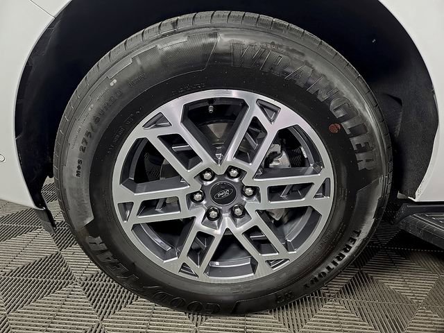 Certified 2025 Ford Expedition Max Active RWD image 9