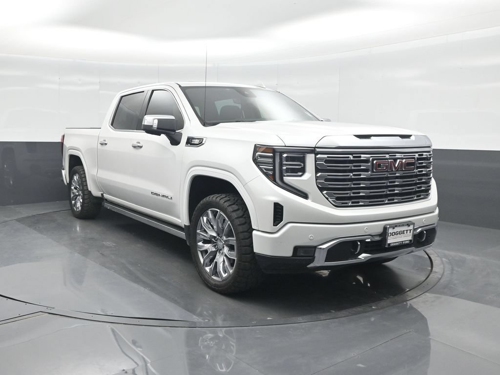 Used 2025 GMC Sierra 1500 Denali AWD/4WD image 8