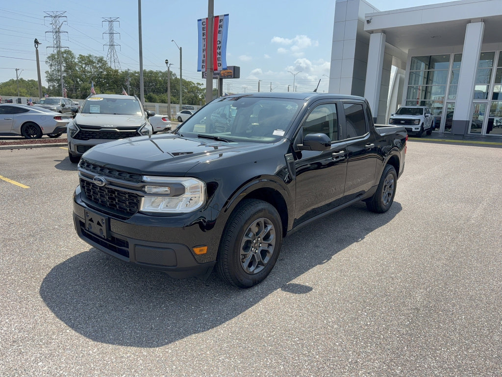 Certified 2023 Ford Maverick XLT w/ Equipment Group 300A Standard image 2