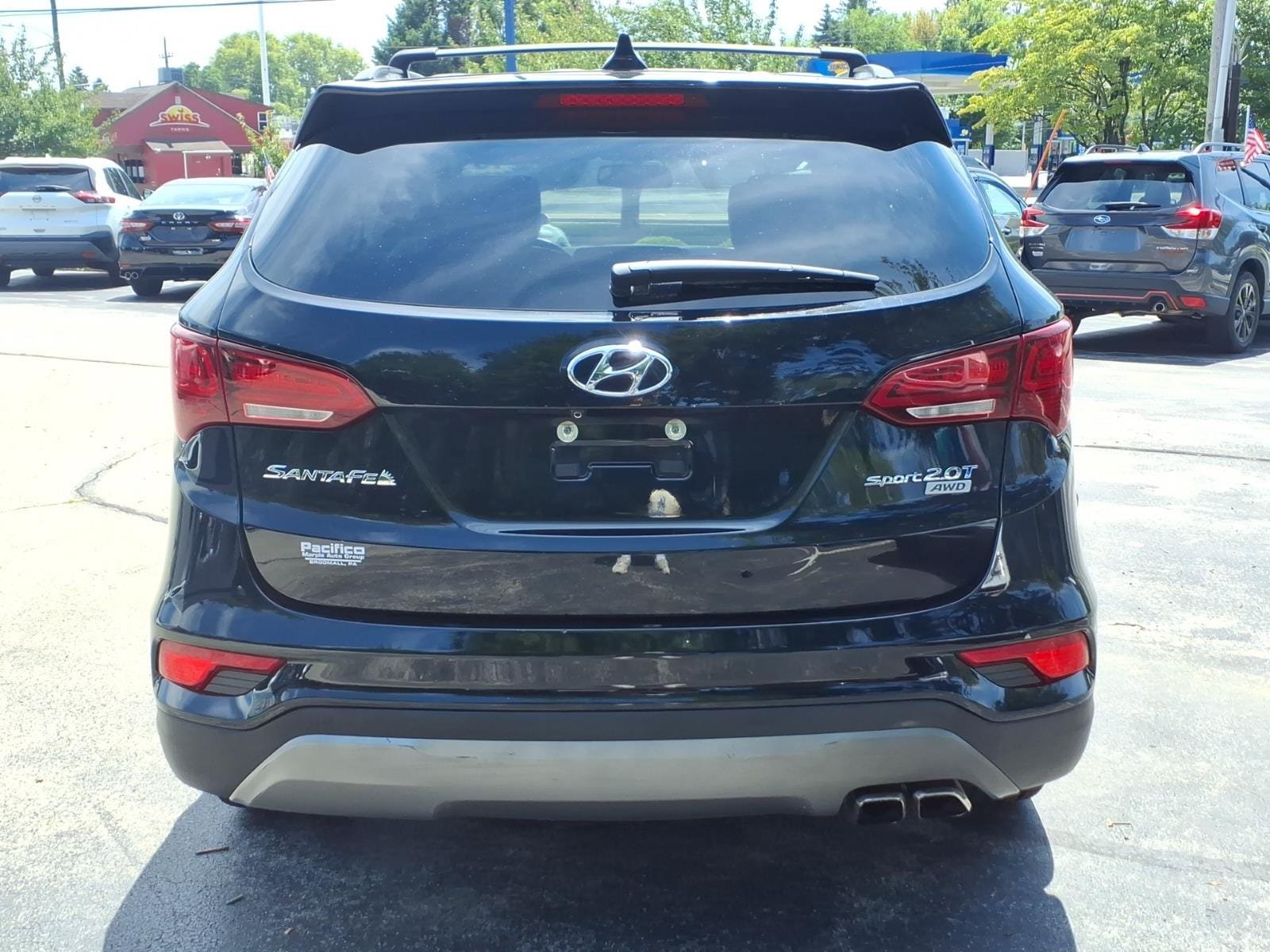 Used 2018 Hyundai Santa Fe Sport 2.0T w/ Cargo Package AWD/4WD image 4