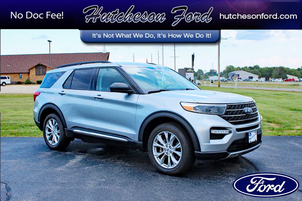 Certified 2024 Ford Explorer XLT w/ Equipment Group 202A AWD/4WD image 1