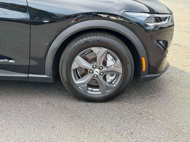 Certified 2023 Ford Mustang Mach-E Select AWD/4WD image 9