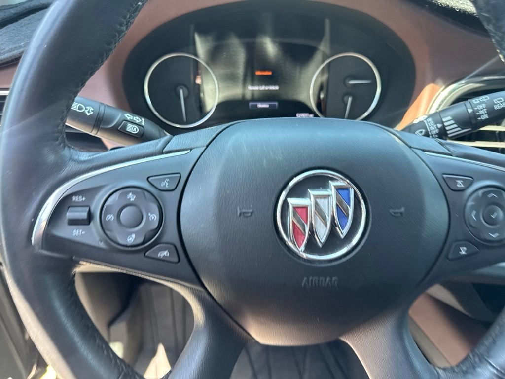 Used 2020 Buick Enclave Avenir w/ Avenir Technology Package FWD image 9