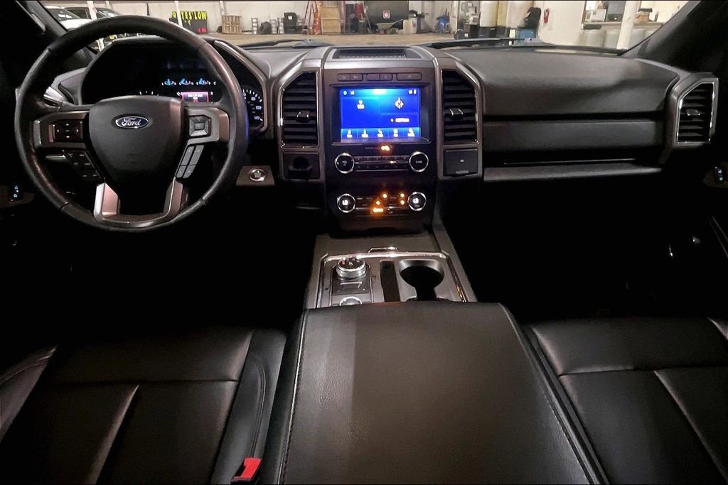 Certified 2020 Ford Expedition XLT w/ Equipment Group 201A AWD/4WD image 14