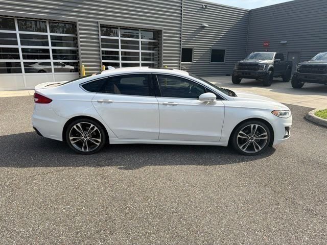 Certified 2019 Ford Fusion Titanium FWD image 3