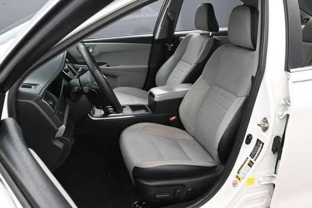 Used 2017 Toyota Camry SE FWD image 10
