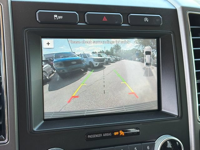 Certified 2018 Ford Expedition XLT w/ Equipment Group 202A RWD image 31