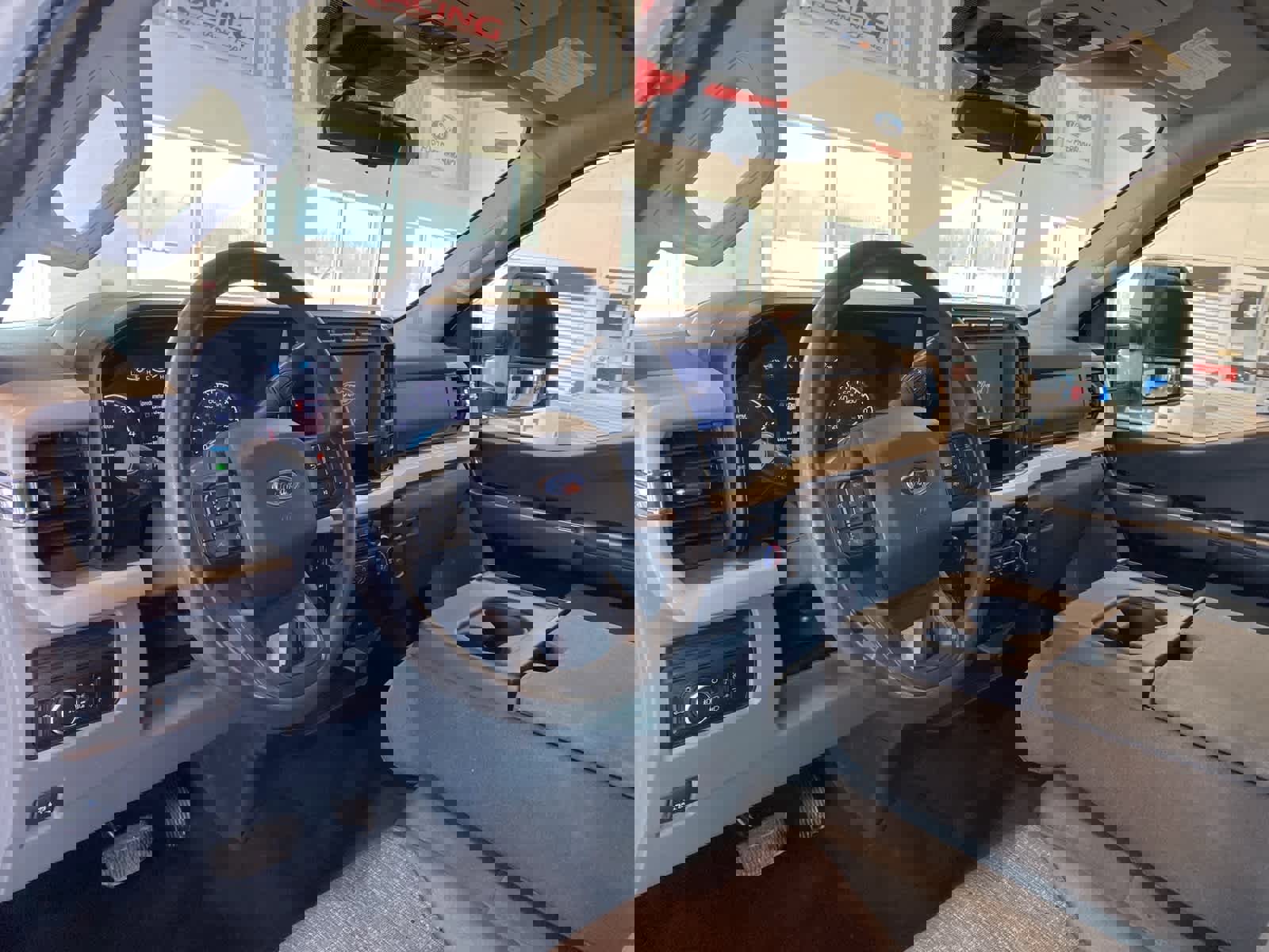 Certified 2024 Ford F350 XLT image 10