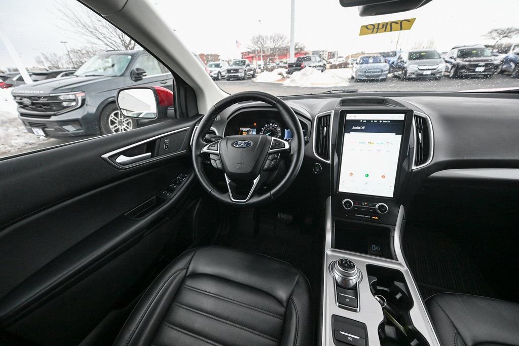 Certified 2024 Ford Edge SEL w/ Convenience Package image 36