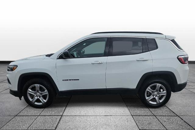 Used 2024 Jeep Compass Latitude AWD/4WD image 8