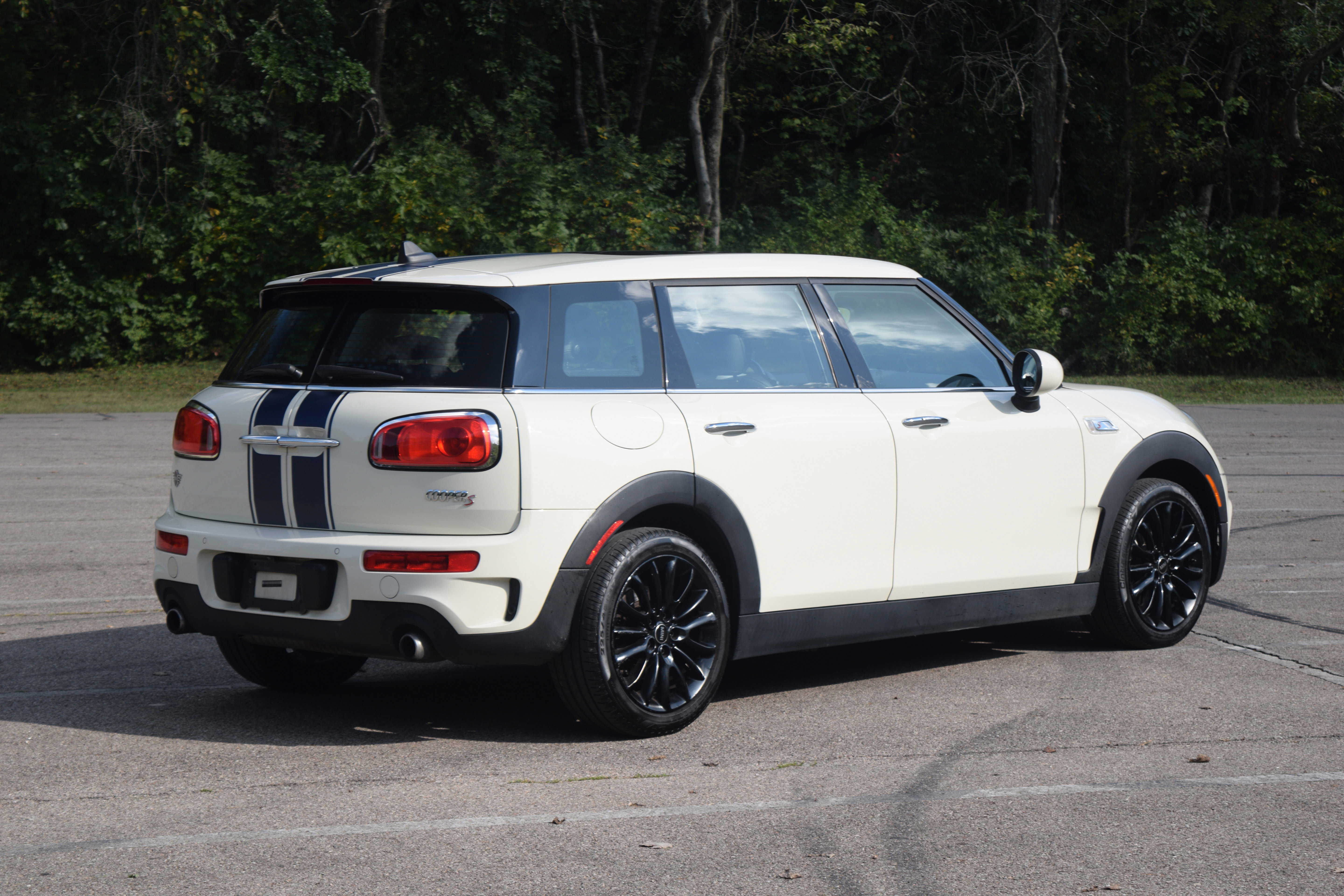 Used 2019 MINI Cooper Clubman S image 26