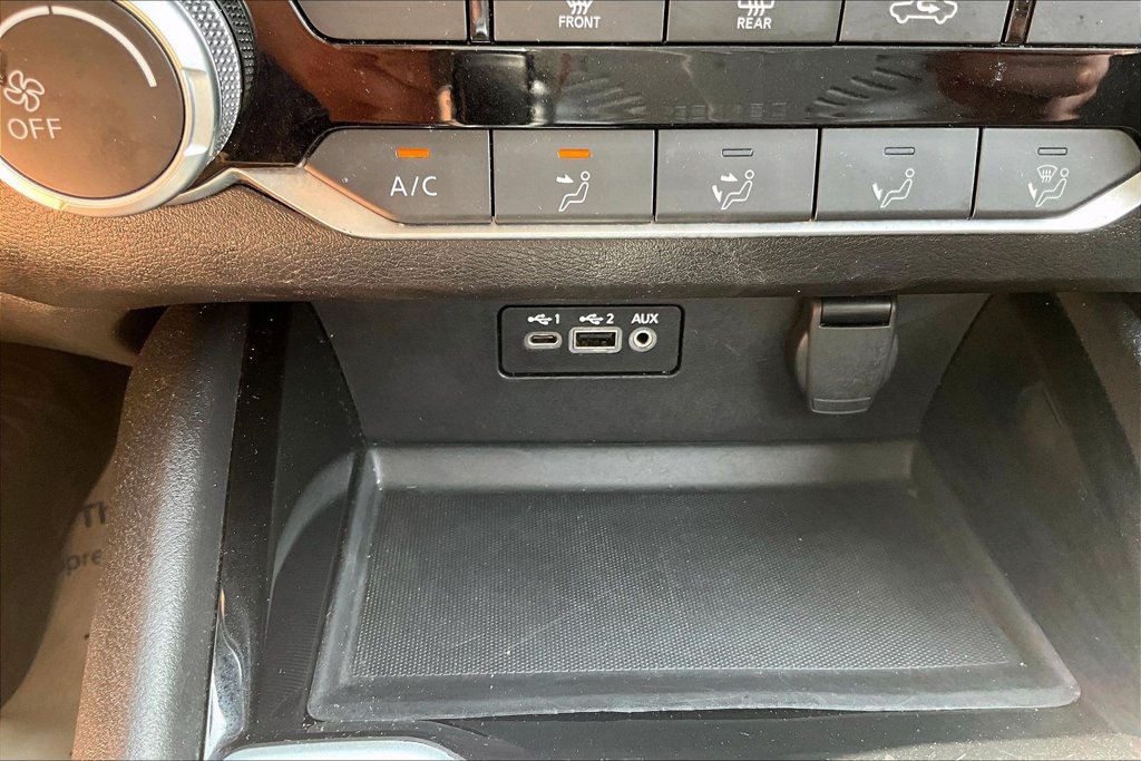 Used 2024 Nissan Altima 2.5 SV FWD image 31