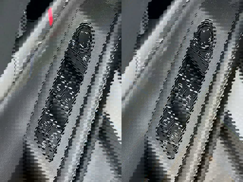 Used 2023 MAZDA CX-30 AWD 2.5 S w/ Select Package image 27