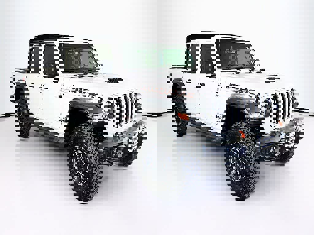 Used 2023 Jeep Gladiator Mojave w/ Dual Top Group image 7