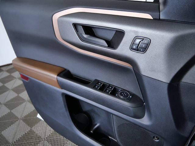 Certified 2025 Ford Bronco Sport Outer Banks w/ Outer Banks Tech Package+ AWD/4WD image 28