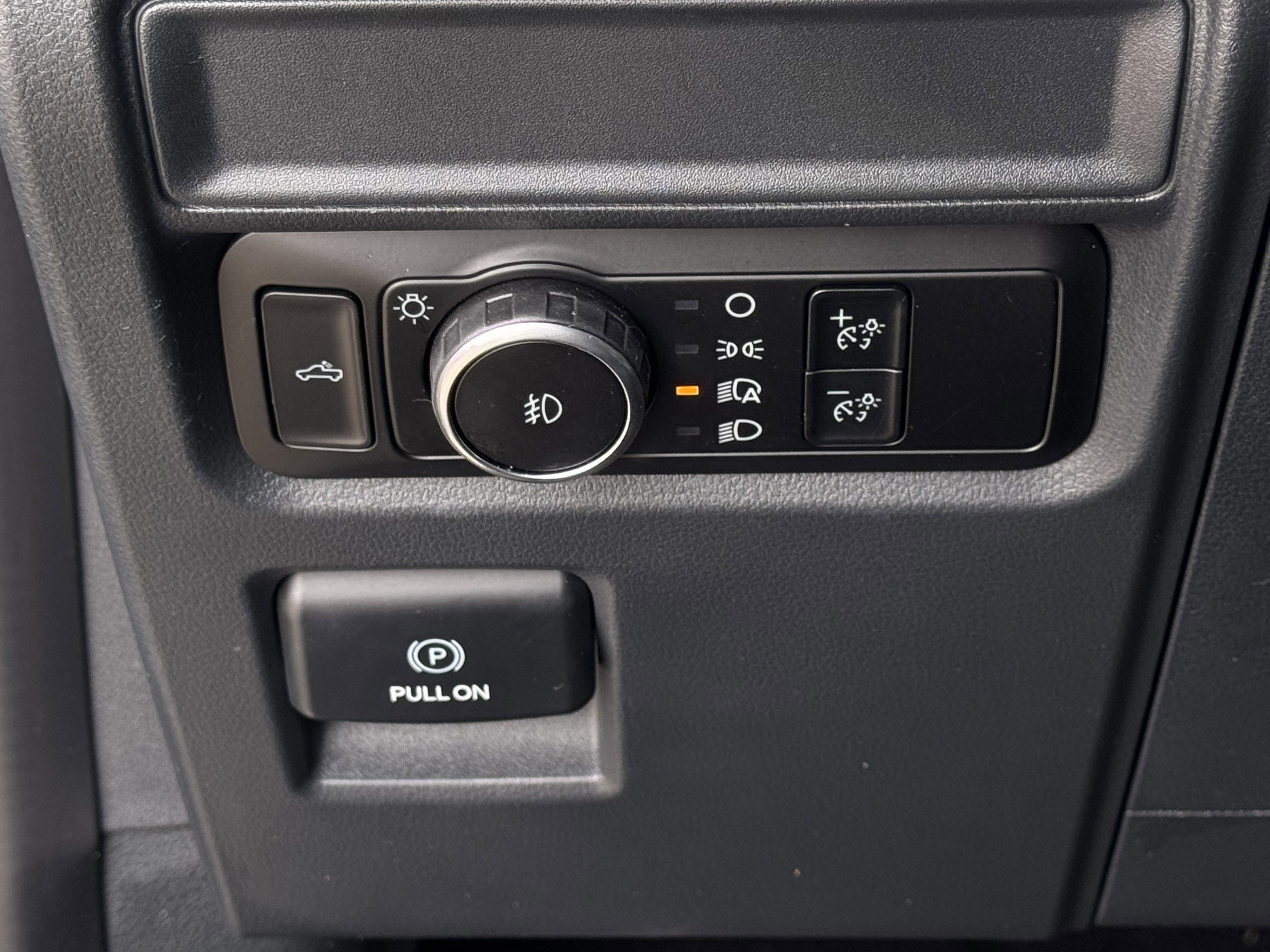 Certified 2024 Ford F150 STX image 22