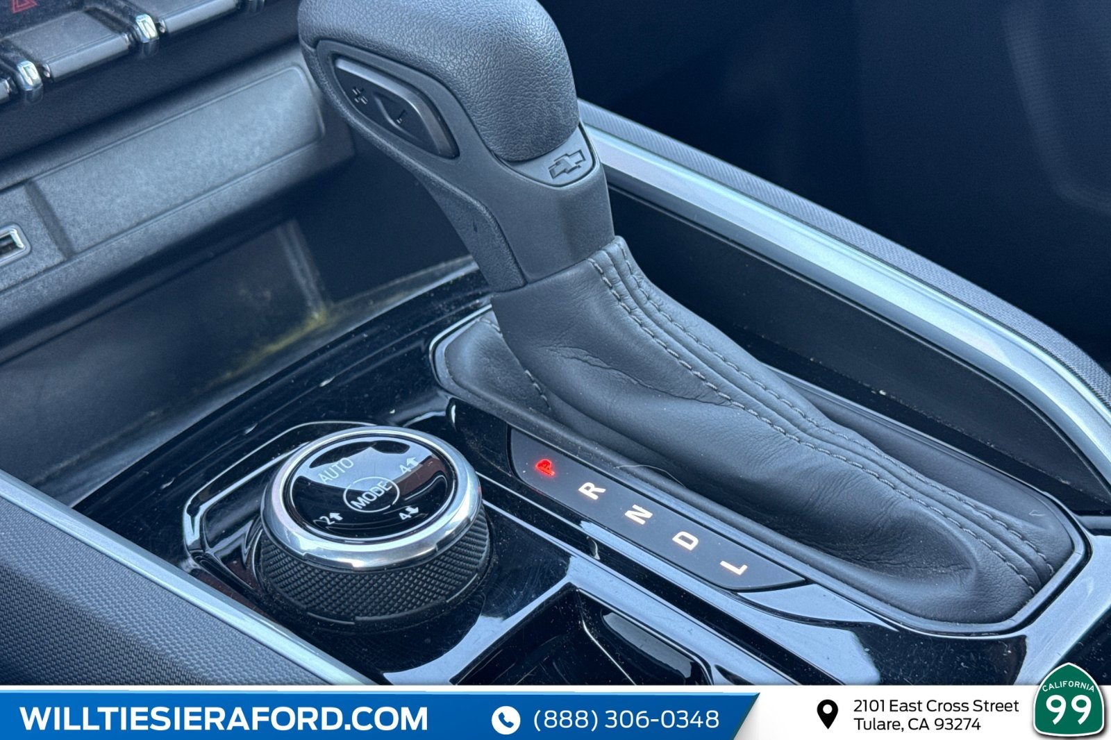 Used 2024 Chevrolet Colorado Trail Boss w/ Advanced Trailering Package image 25