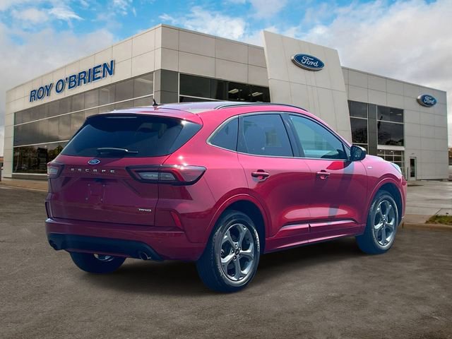 Certified 2024 Ford Escape ST-Line w/ Tech Pack #1 AWD/4WD image 5