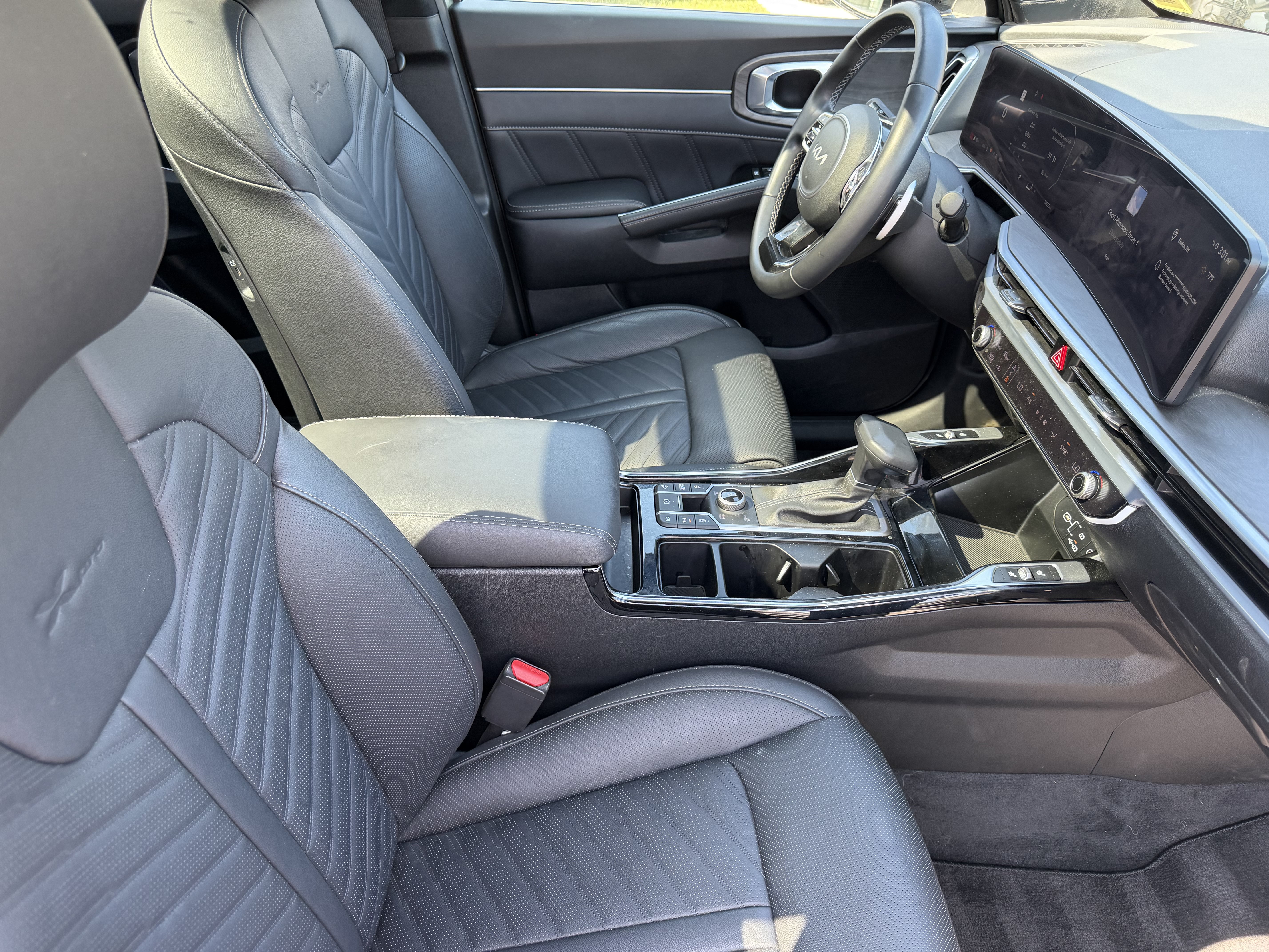 Used 2025 Kia Sorento SX Prestige AWD/4WD image 15