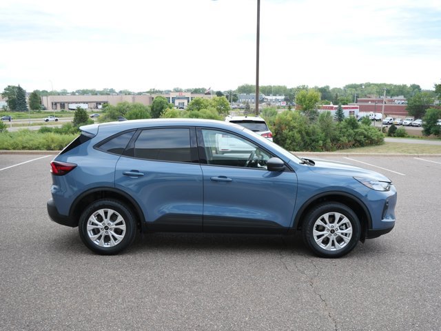 Certified 2025 Ford Escape Active w/ Tech Pack #1 AWD/4WD image 4
