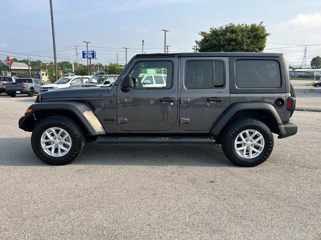Used 2023 Jeep Wrangler Unlimited Sport AWD/4WD image 7