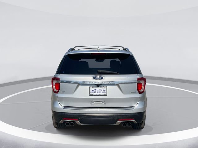 Certified 2018 Ford Explorer Platinum image 4