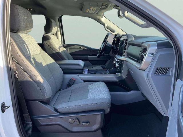 Certified 2022 Ford F150 XLT w/ Equipment Group 302A High image 25