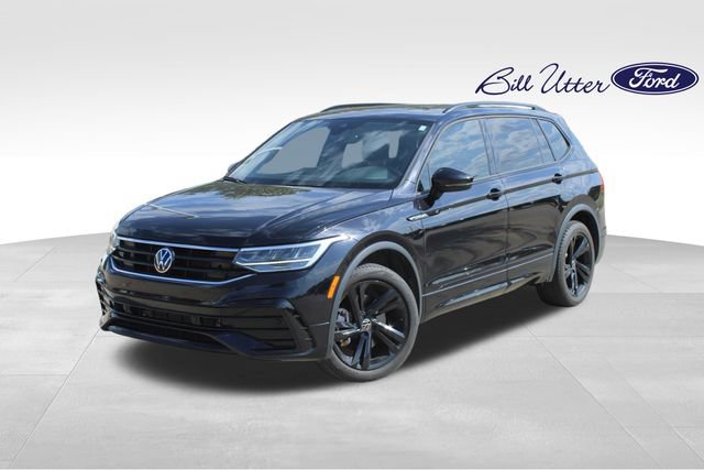 Used 2024 Volkswagen Tiguan SE R-Line