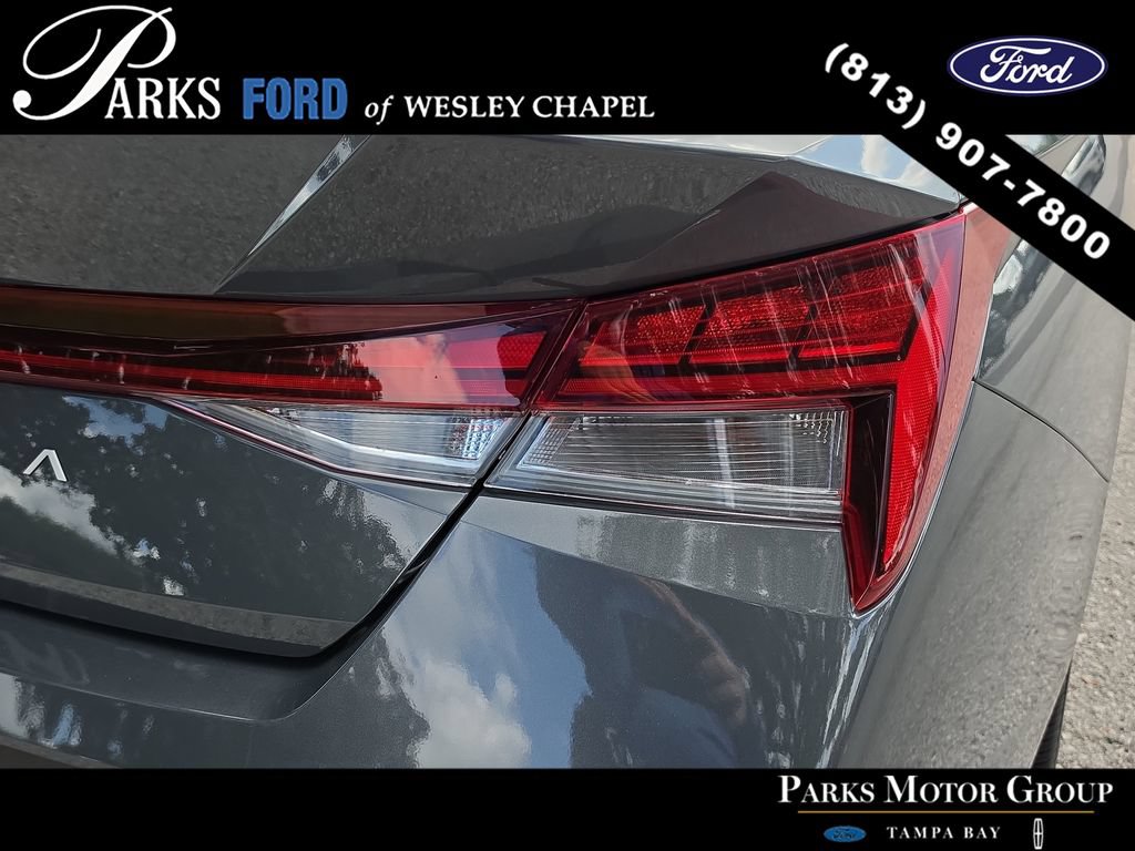 Used 2025 Hyundai Elantra SEL FWD image 7