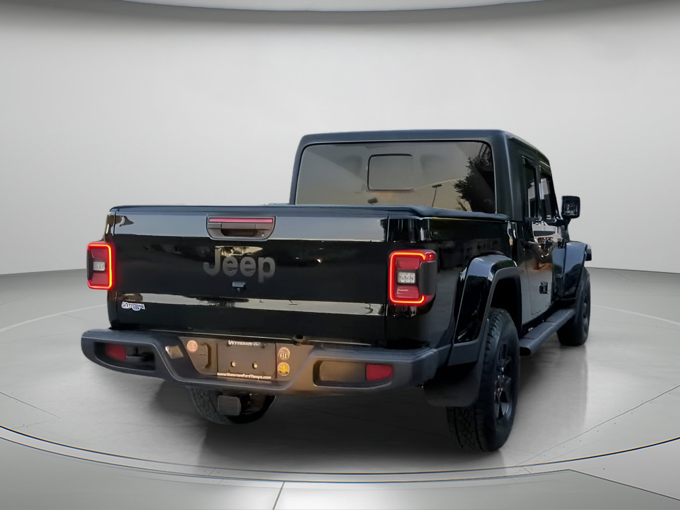 Used 2024 Jeep Gladiator Sport AWD/4WD image 26