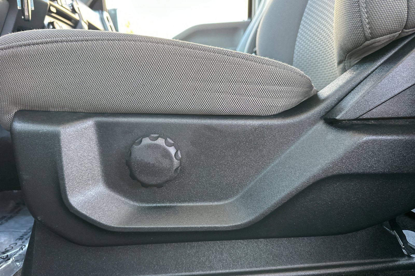 Certified 2018 Ford F150 XLT RWD image 13