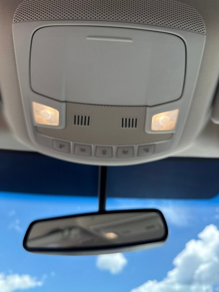 Certified 2018 Ford Edge Titanium w/ Technology Package AWD/4WD image 21