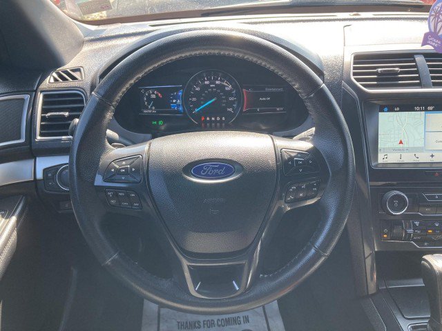 Certified 2017 Ford Explorer XLT w/ Equipment Group 201A AWD/4WD image 15