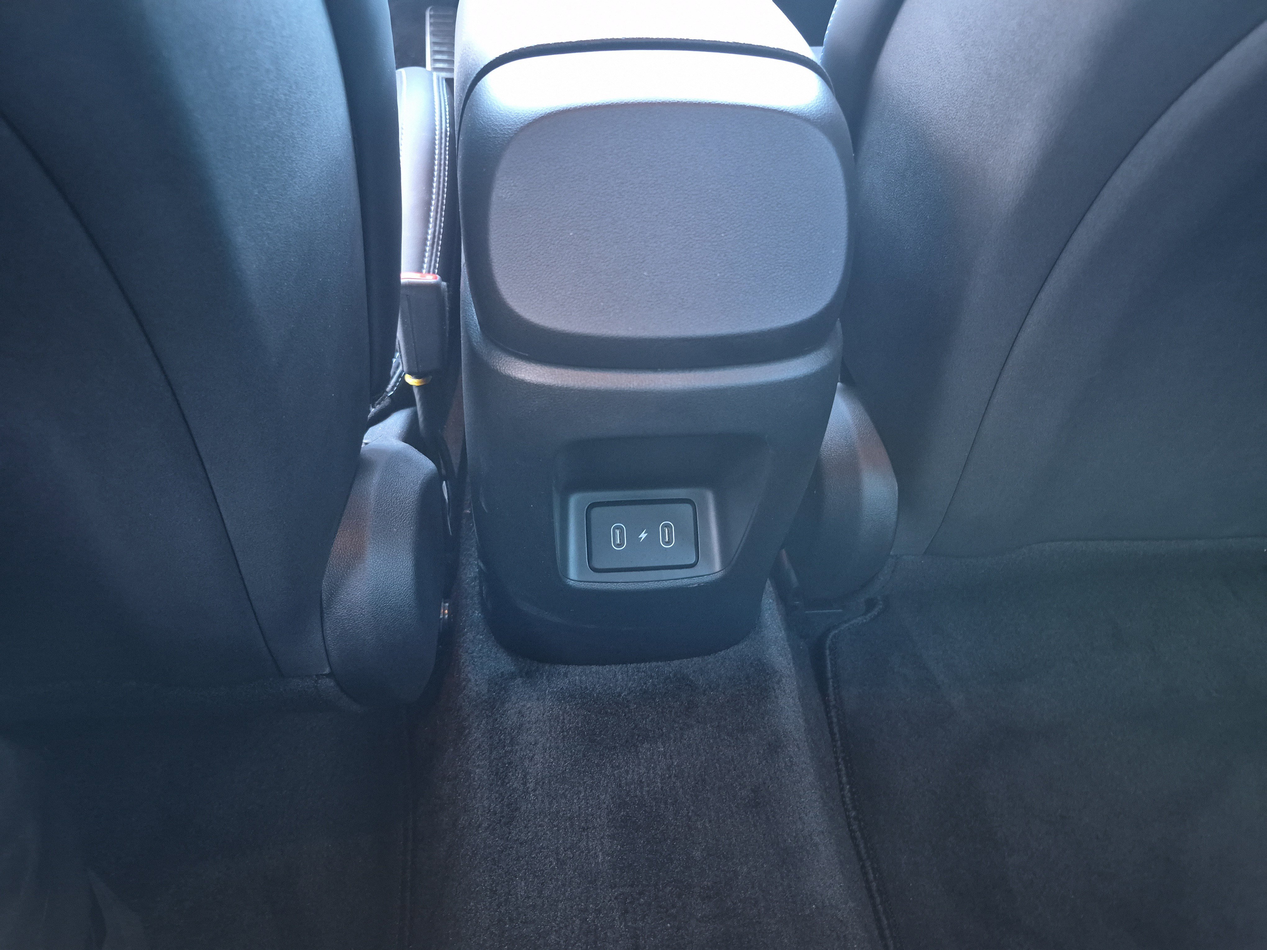 Used 2025 Hyundai Elantra N image 15