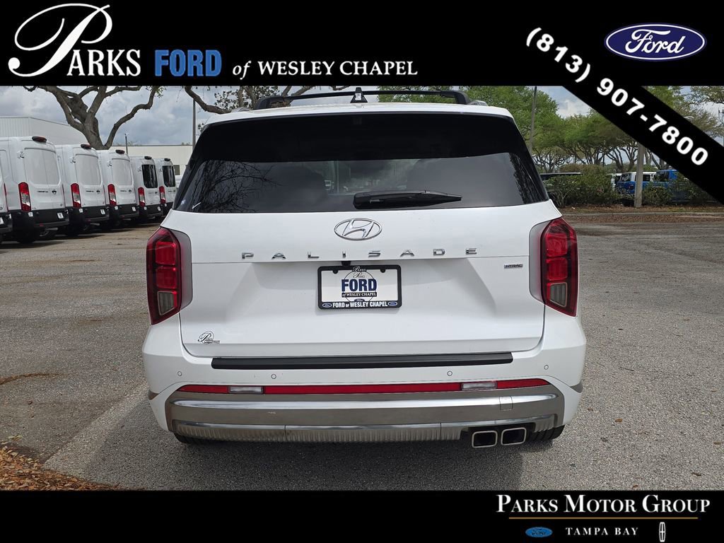 Used 2025 Hyundai Palisade Calligraphy image 4