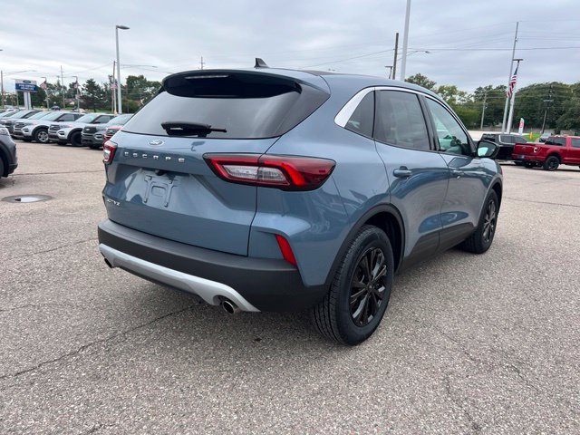 Certified 2023 Ford Escape Active FWD image 4