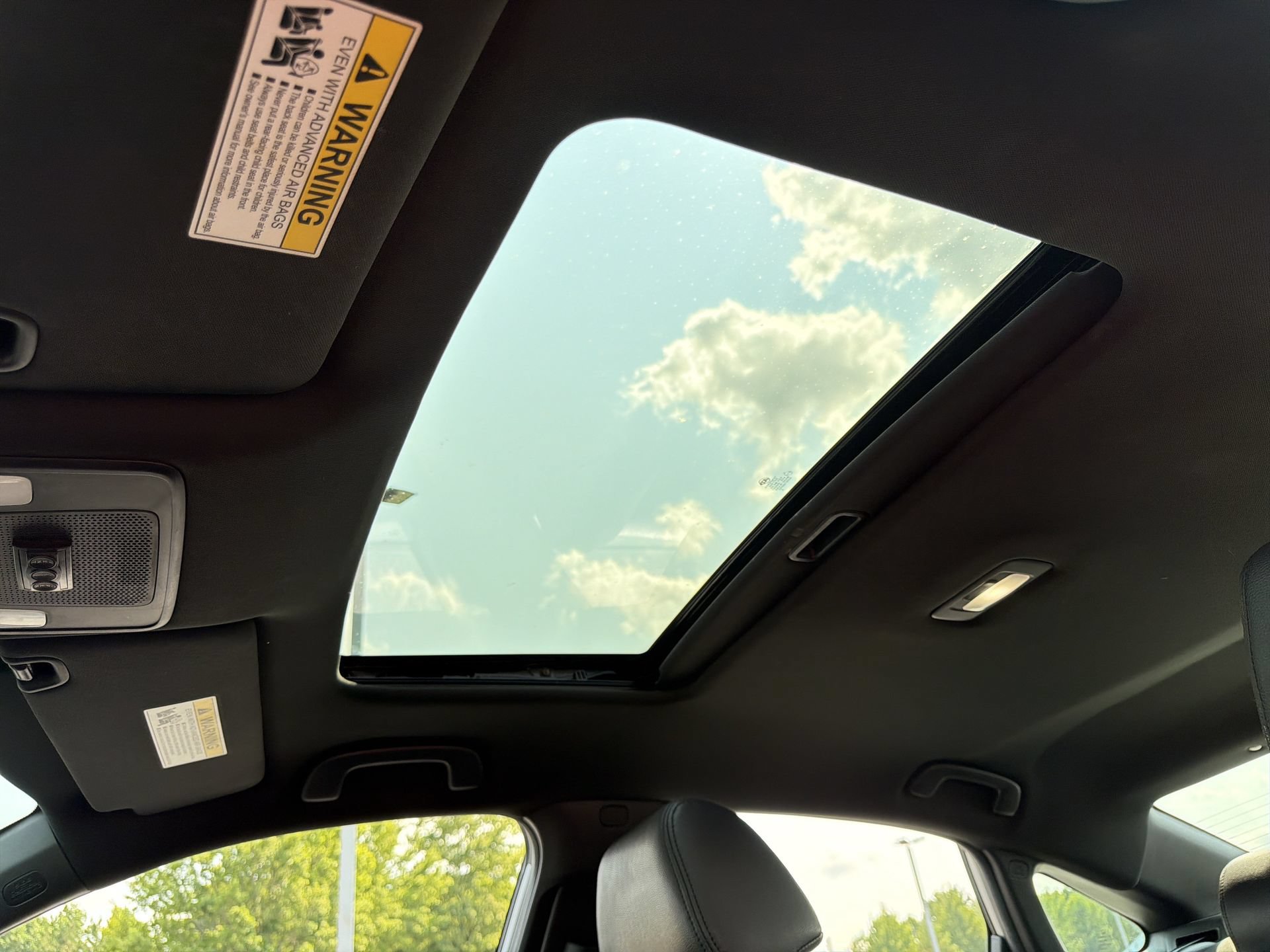 Used 2023 Honda Civic Sport image 3