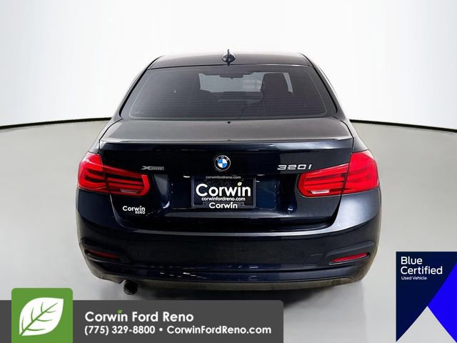 Used 2018 BMW 320i xDrive Sedan AWD/4WD image 9