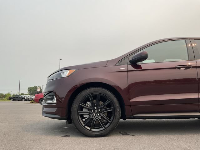 Certified 2024 Ford Edge ST-Line w/ Class II Trailer Tow Package AWD/4WD image 11