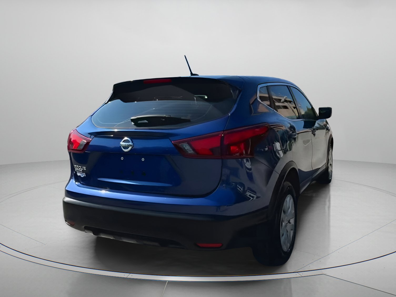 Used 2019 Nissan Rogue Sport S image 27