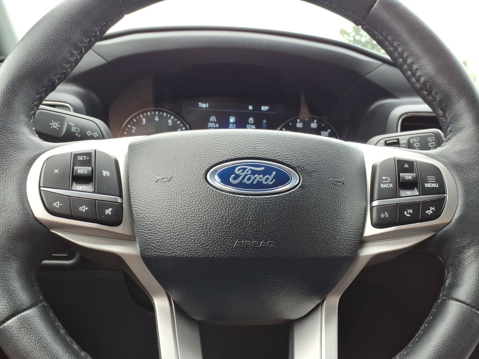 Certified 2024 Ford Explorer XLT w/ Equipment Group 202A AWD/4WD image 24