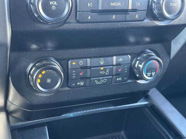 Certified 2019 Ford F150 XLT w/ Equipment Group 302A Luxury AWD/4WD image 35
