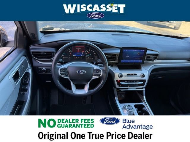 Certified 2022 Ford Explorer XLT w/ Equipment Group 202A image 13