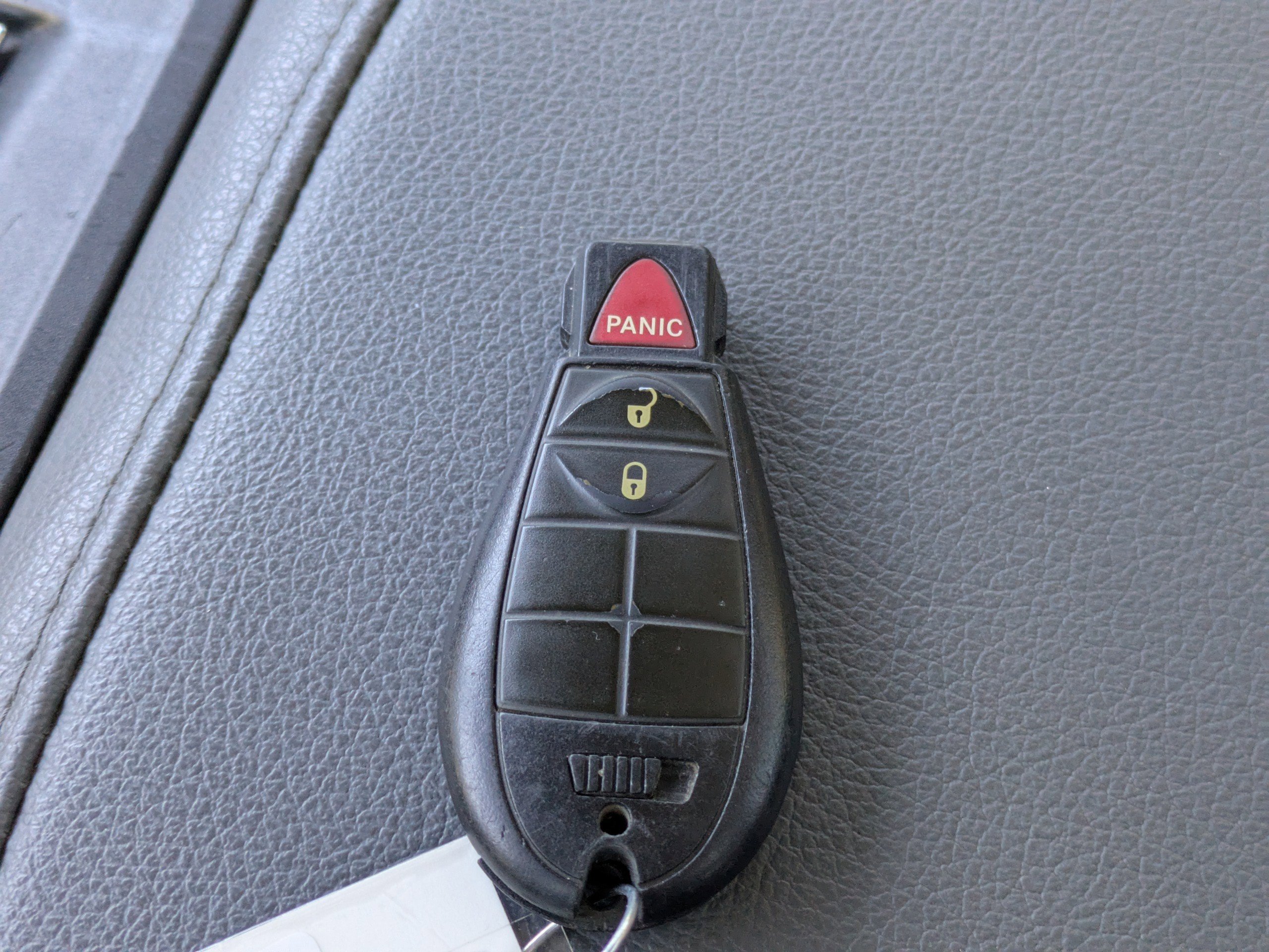 Used 2018 RAM 1500 Express image 29