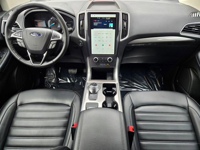 Certified 2023 Ford Edge SEL image 9