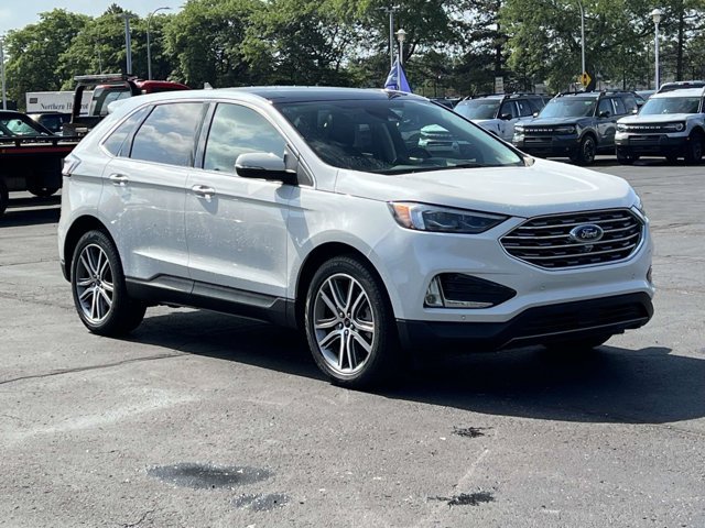 Certified 2024 Ford Edge Titanium w/ Equipment Group 301A AWD/4WD image 7
