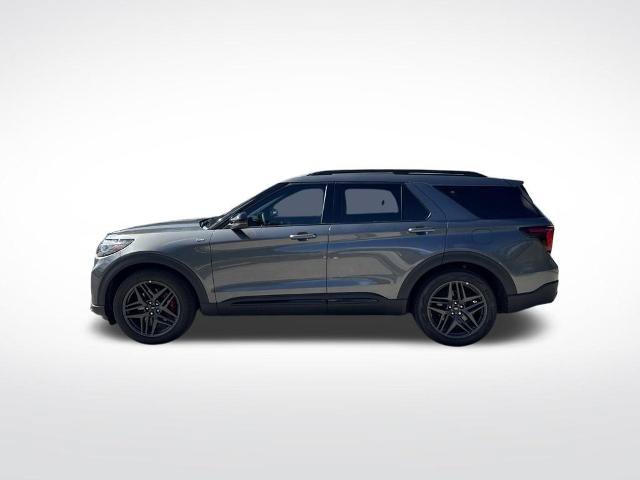 Certified 2026 Ford Explorer ST-Line w/ ST-Line Street Pack RWD image 8