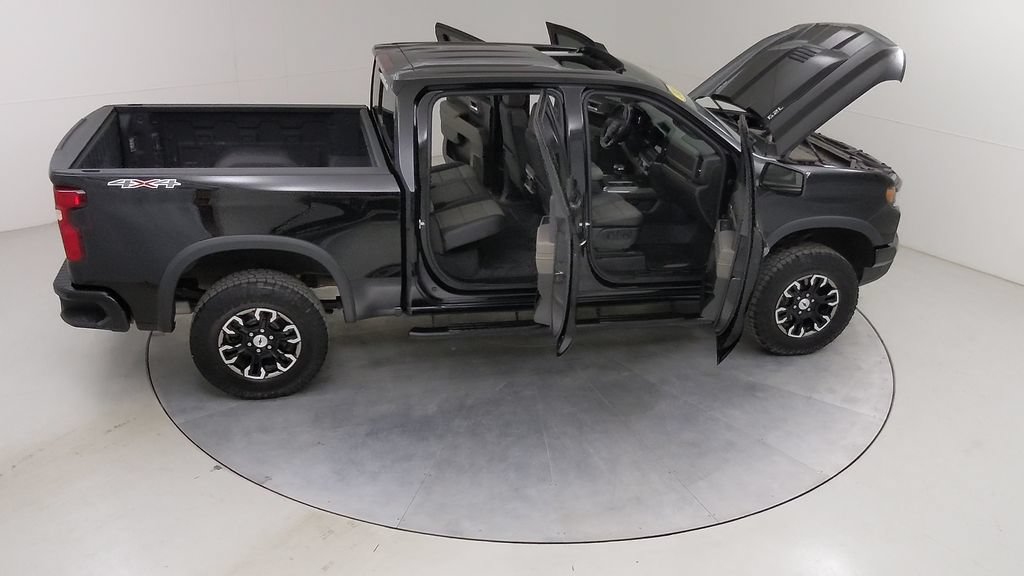Used 2023 Chevrolet Silverado 1500 ZR2 w/ Technology Package AWD/4WD image 51