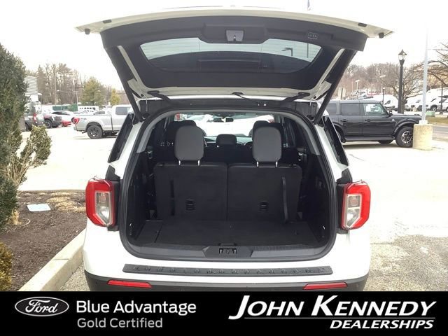 Certified 2023 Ford Explorer XLT w/ Equipment Group 202A image 34