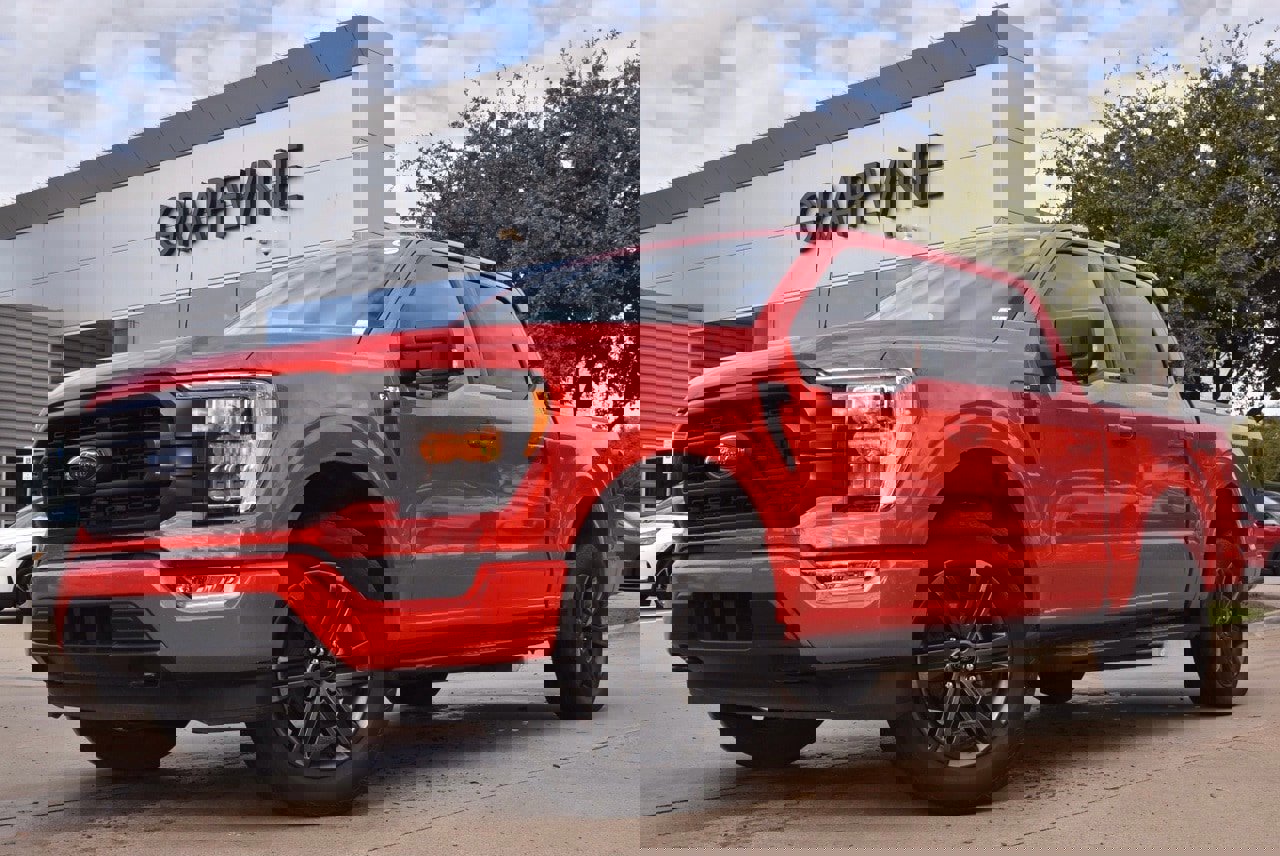 Certified 2022 Ford F150 XLT w/ Equipment Group 302A High image 2